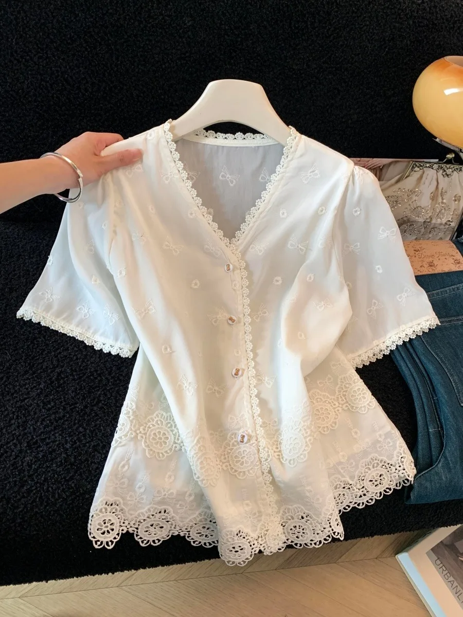 Chic Lace Hollow Splicing V-Neck Short Sleeve Women's Shirt Summer New Loose Casual Anti-Aging Small Top Breathable Skin-Frie...
Chic Lace Hollow Splicing V-Neck Short Sleeve Women's Shirt Summer New Loose Casual Anti-Aging Small Top Breathable Skin-Frie...