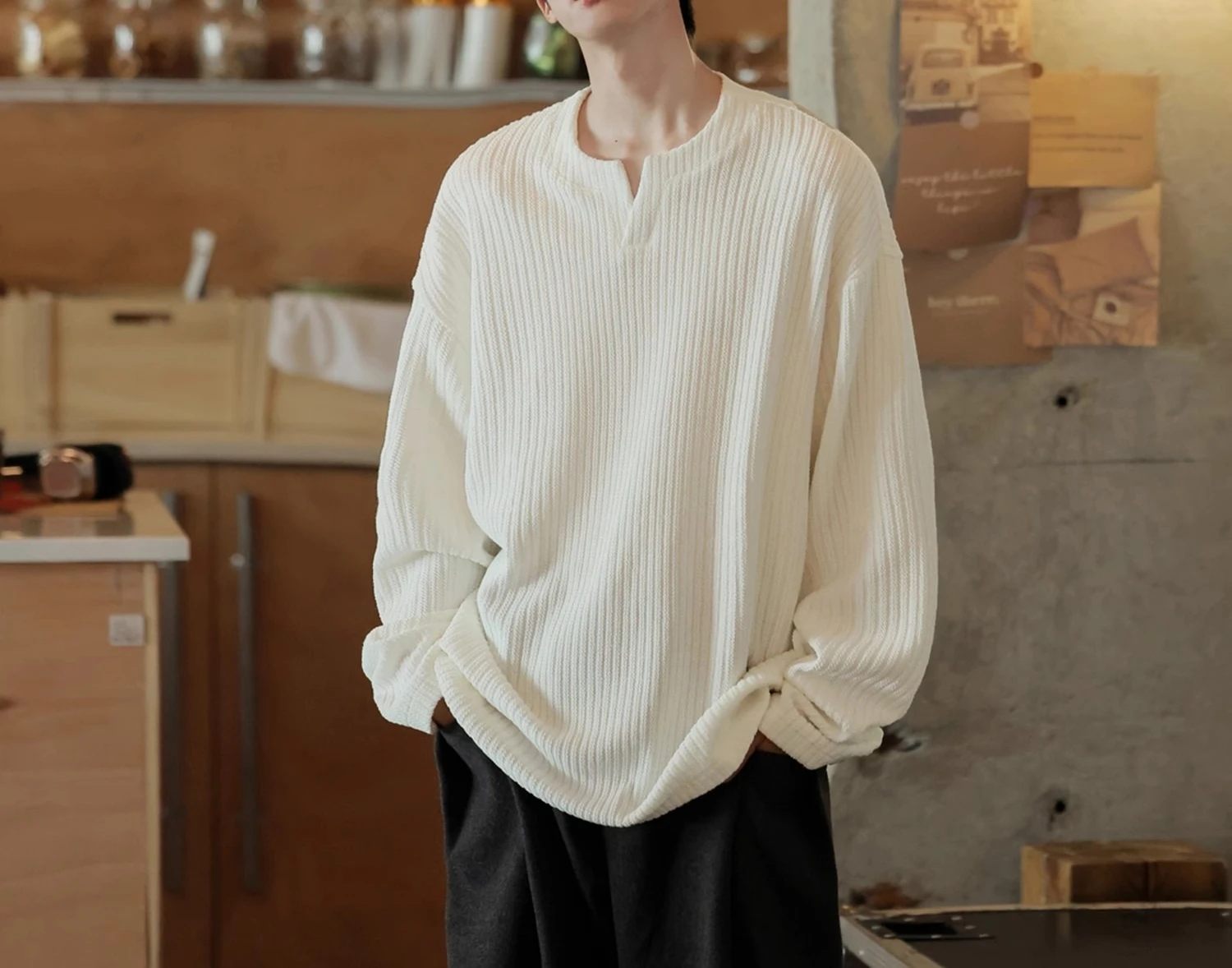 Texture Small V-neck Long-sleeved T-shirt Men's 2026 New Loose and Lazy Style Undershirt
Texture Small V-neck Long-sleeved T-shirt Men's 2026 New Loose and Lazy Style Undershirt