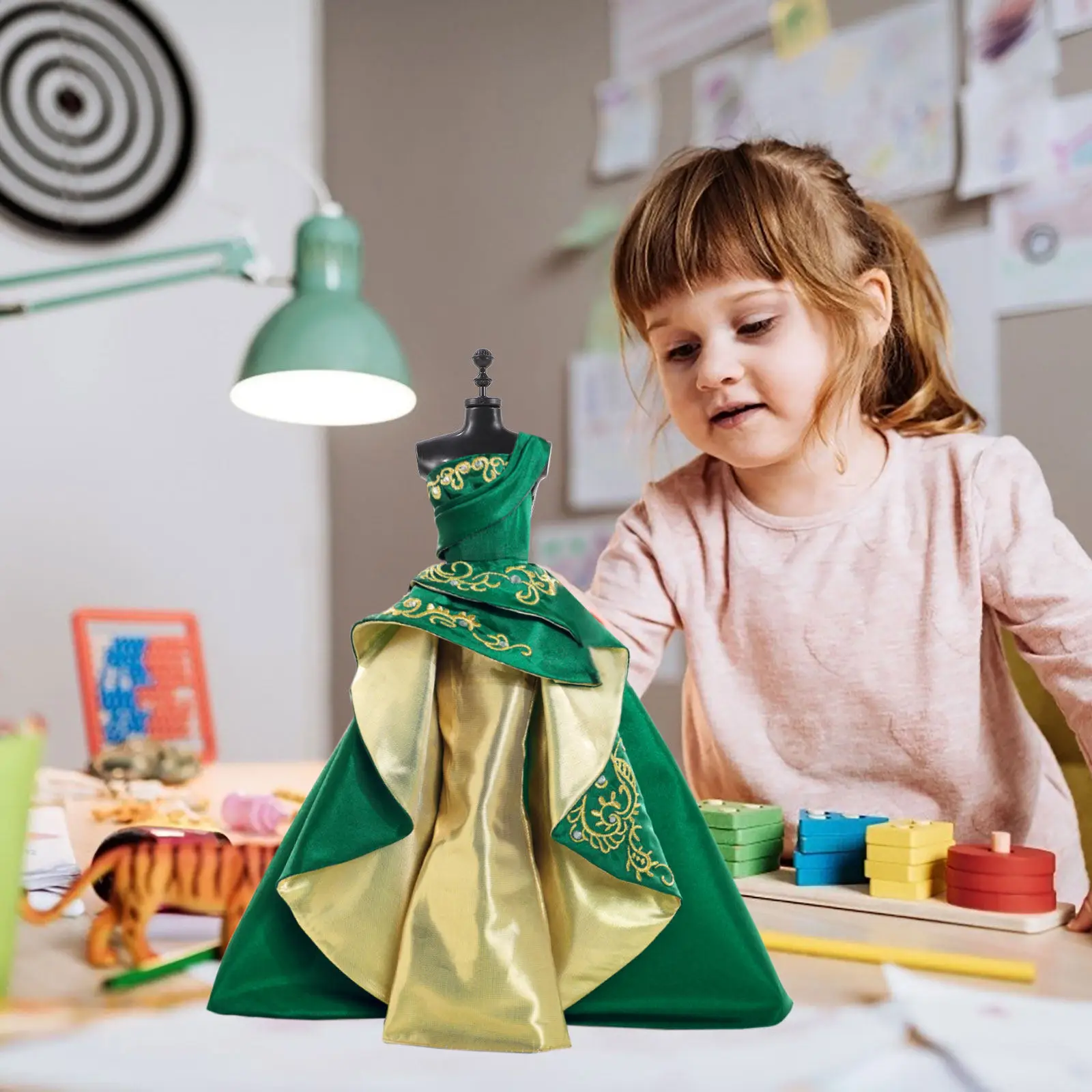 5Pcs Plastic Half-Length Dress Mannequin Racks Mini Clothing Holders for Stable Display Children's Accessories
5Pcs Plastic Half-Length Dress Mannequin Racks Mini Clothing Holders for Stable Display Children's Accessories