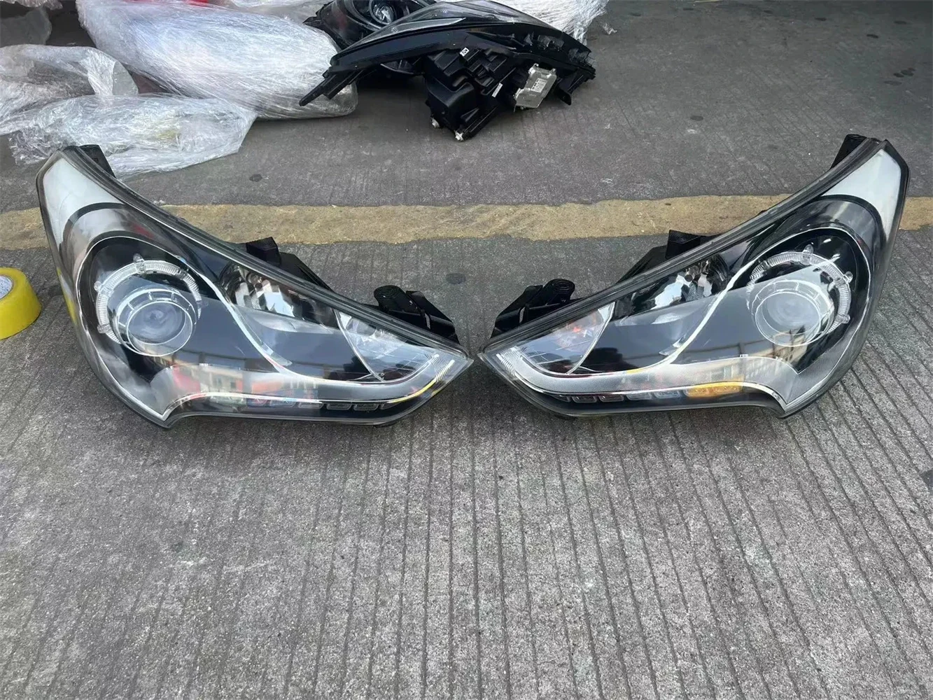 Pair Of Car Headlight assembly For Hyundai veloster Led Head Lamp Turning Light Parts Plug And Play
Pair Of Car Headlight assembly For Hyundai veloster Led Head Lamp Turning Light Parts Plug And Play