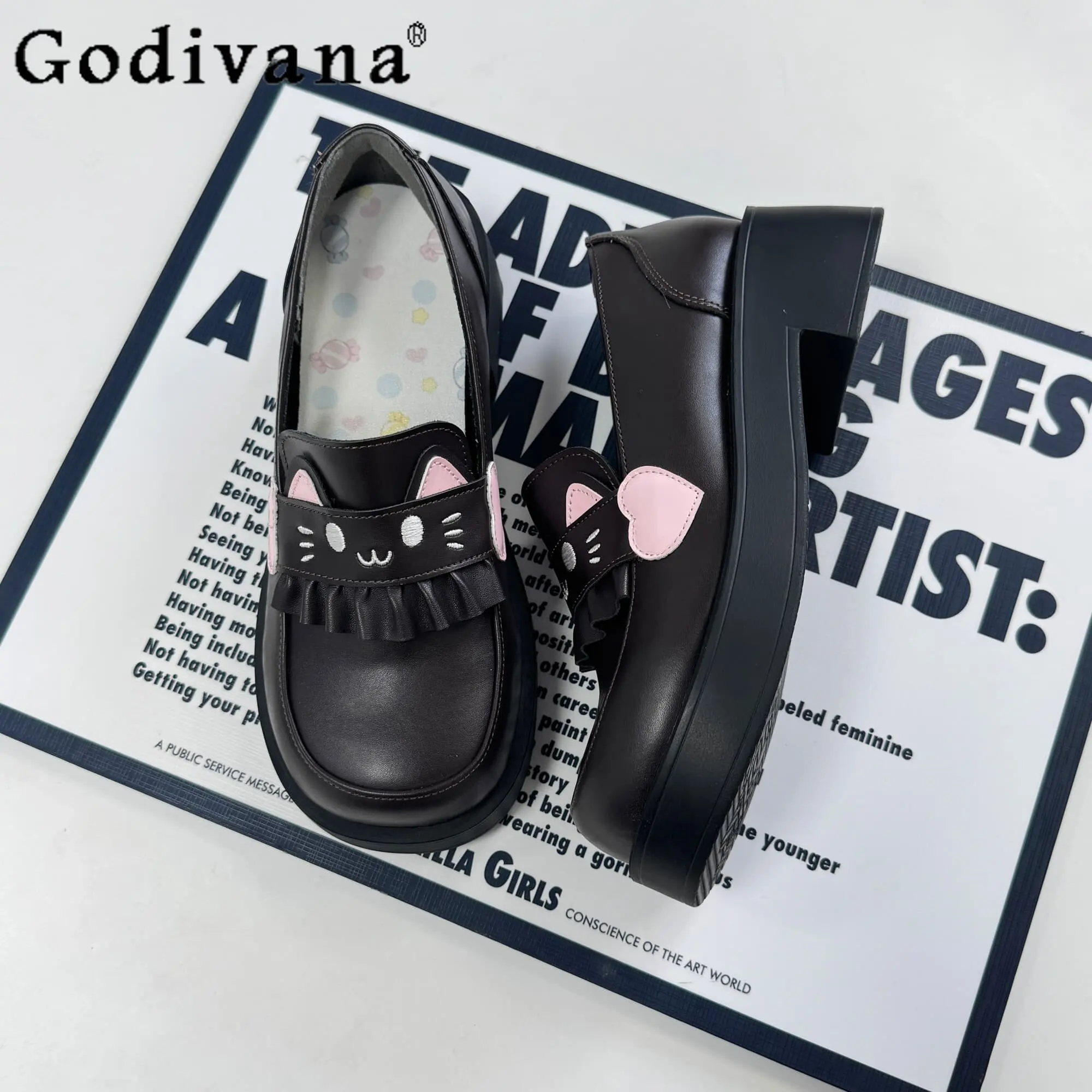 JK Uniform Japanese Original Lolita Medium Heel Single Shoes Round Head Thick Heel School Supply Cute Girl Small Leather Shoes
JK Uniform Japanese Original Lolita Medium Heel Single Shoes Round Head Thick Heel School Supply Cute Girl Small Leather Shoes