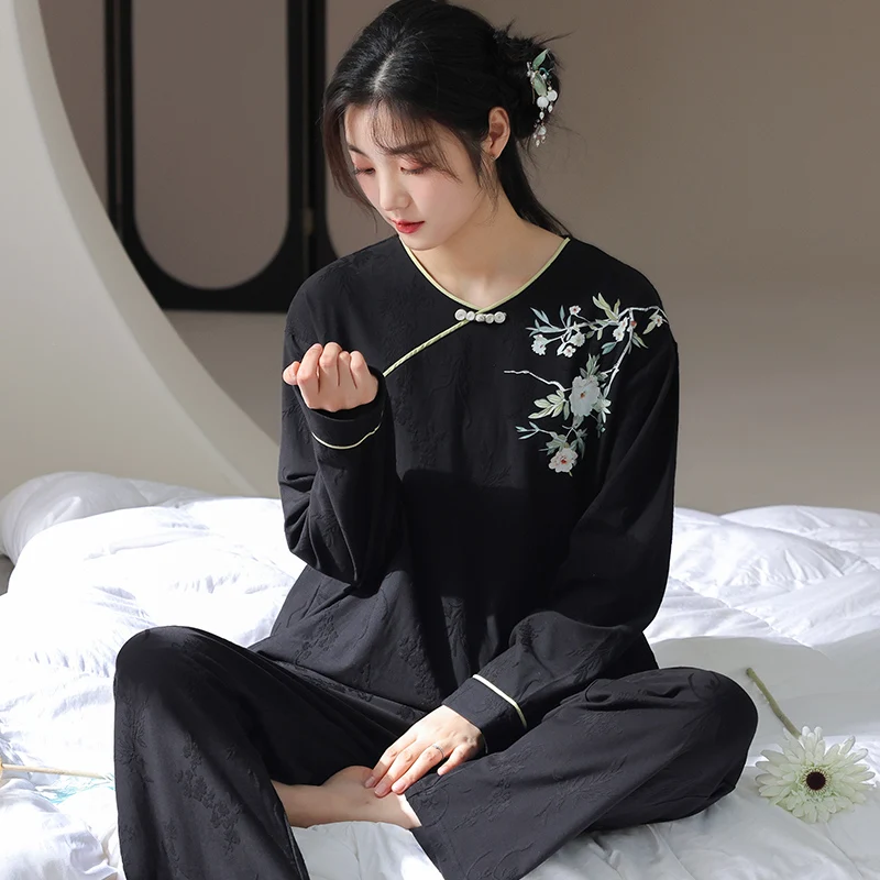 Осенние женские пижамы, хлопковые женские пижамные комплекты с длинным рукавом, милая повседневная мягкая женская домашняя одежда, одежда
Осенние женские пижамы, хлопковые женские пижамные комплекты с длинным рукавом, милая повседневная мягкая женская домашняя одежда, одежда