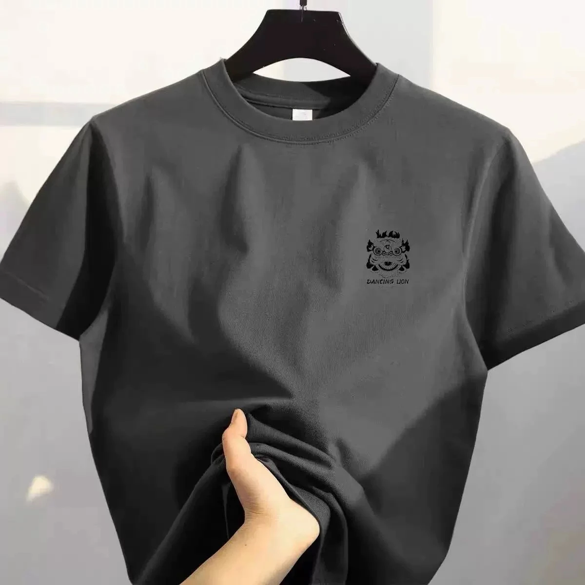 Loose Fit Pure Cotton Short Sleeve T-Shirt Unisex Summer Casual Wear Comfortable Breathable round Neck Top for Youth
Loose Fit Pure Cotton Short Sleeve T-Shirt Unisex Summer Casual Wear Comfortable Breathable round Neck Top for Youth
