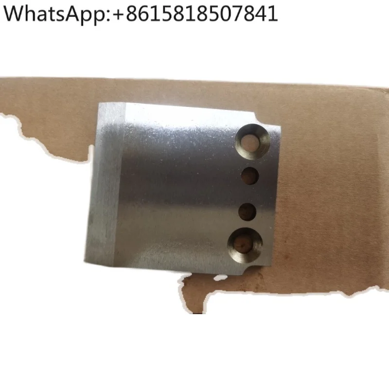 Кромкооблицовочный станок KAL210/310, режущее лезвие 3002133530
Кромкооблицовочный станок KAL210/310, режущее лезвие 3002133530