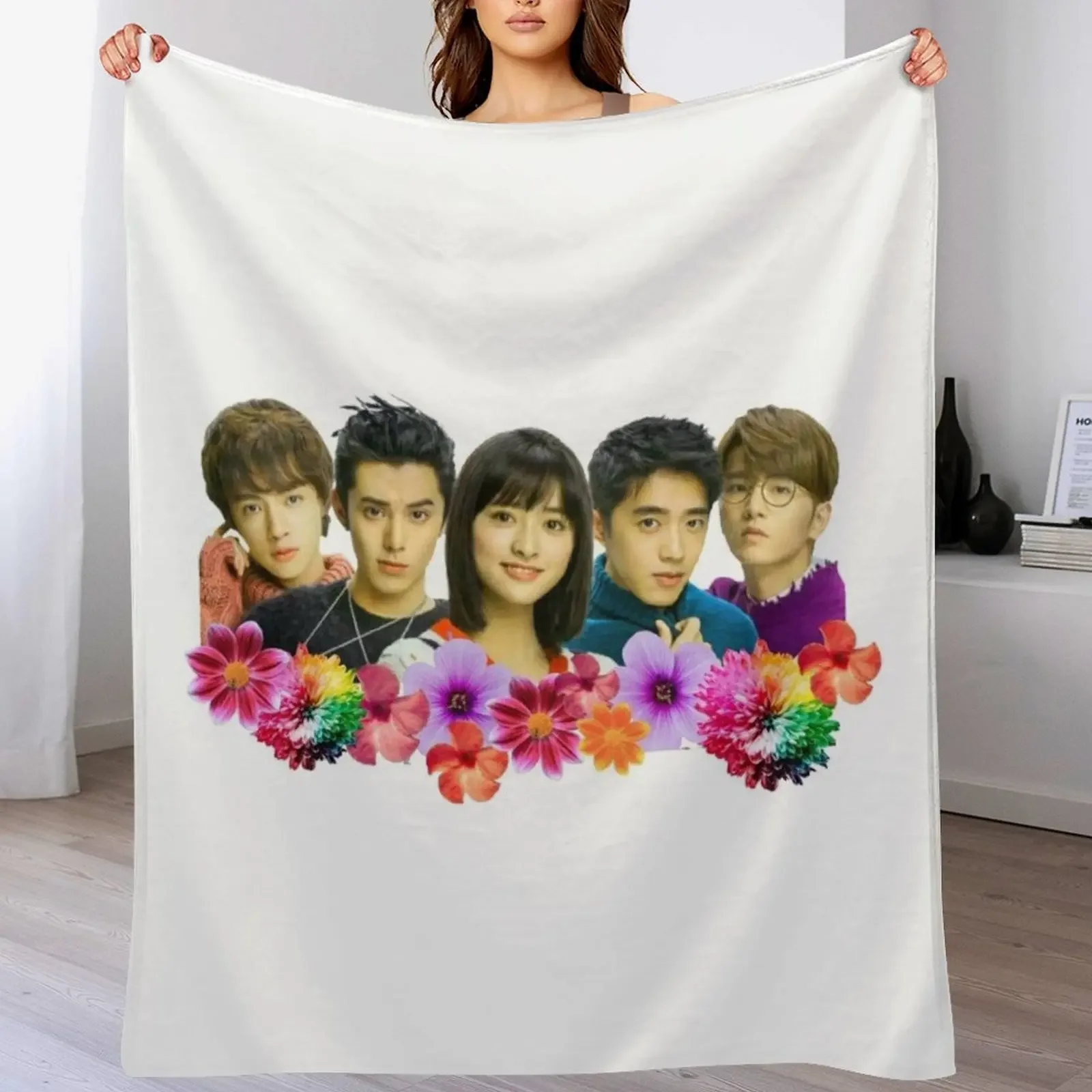 Meteor Garden aesthetic Throw Blanket Plush Plaid on the sofa Luxury Designer Heavy Blankets
Meteor Garden aesthetic Throw Blanket Plush Plaid on the sofa Luxury Designer Heavy Blankets
