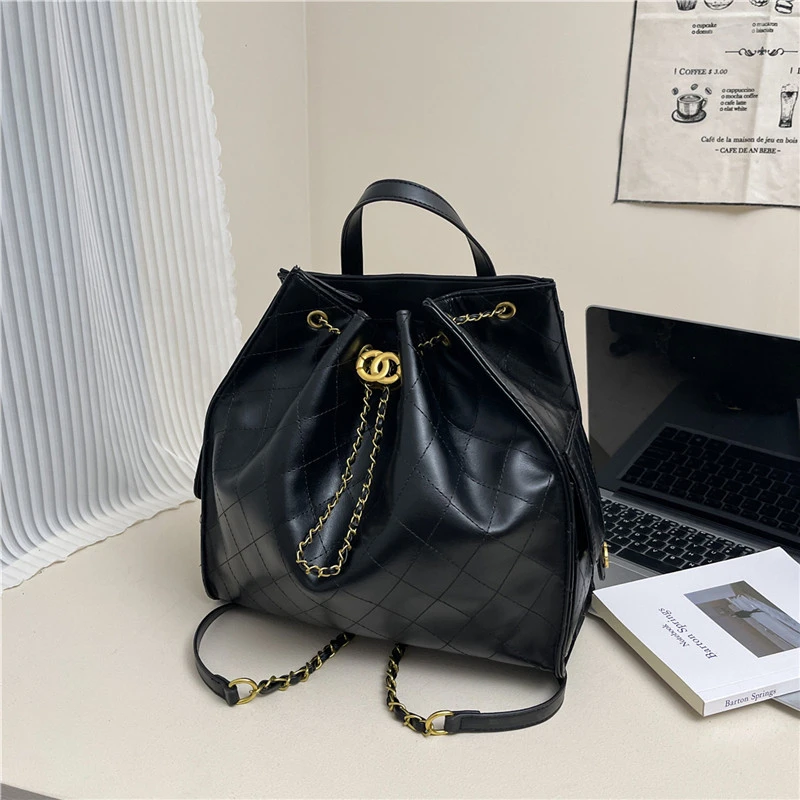 Popular Luxury Brand Women's Tote Bags Handbags, Leather Shoulder Bag Crossbody Bag by Famous Designer
Popular Luxury Brand Women's Tote Bags Handbags, Leather Shoulder Bag Crossbody Bag by Famous Designer