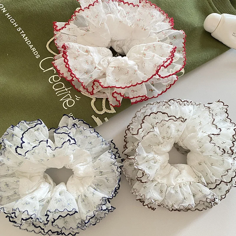 Niche Design Hair Accessories Large Intestine Circle New Style For Women European And American Ins Floral Lace Hair Circle
Niche Design Hair Accessories Large Intestine Circle New Style For Women European And American Ins Floral Lace Hair Circle