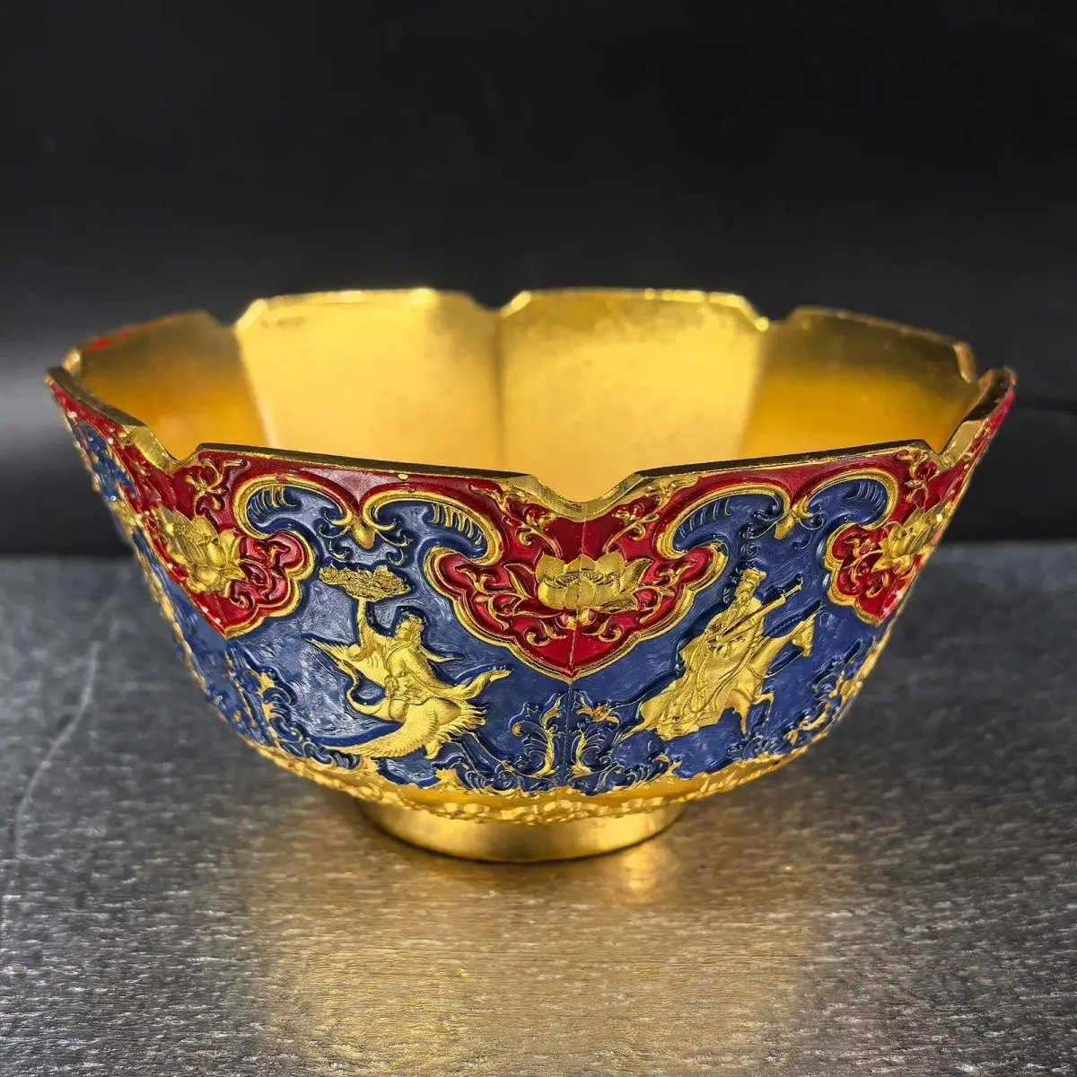 Collection Qing Qianlong Enamel Annual Cloisonne Eight Immortals Gilt Gold Painting Home Ornament
Collection Qing Qianlong Enamel Annual Cloisonne Eight Immortals Gilt Gold Painting Home Ornament