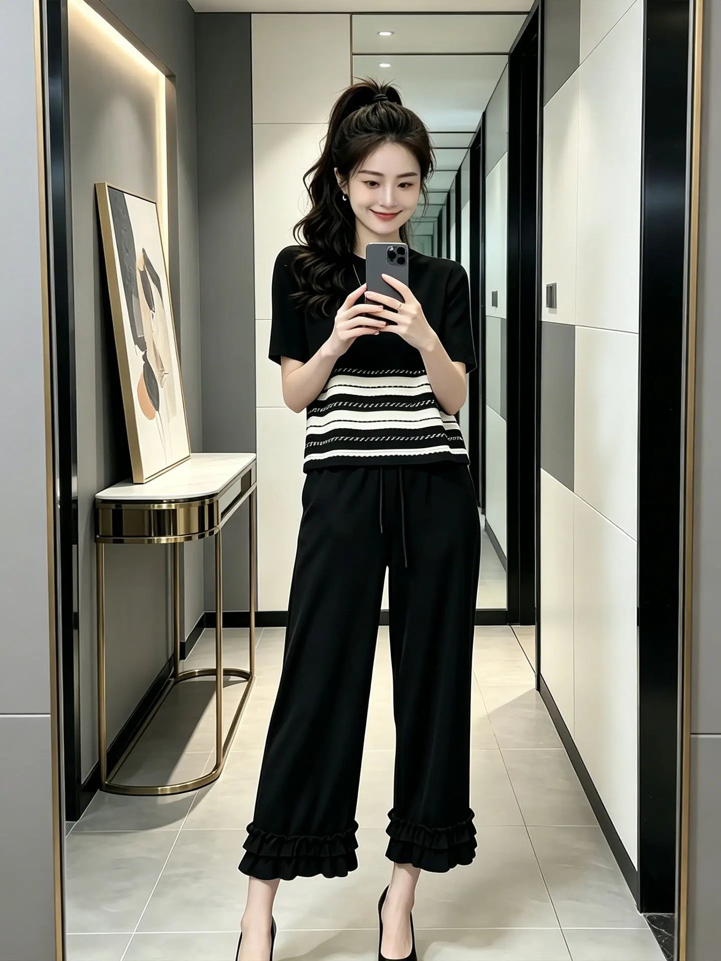 Summer Commute Stripe Short Sleeve T-Shirt And High Waist Wide Leg Pants Breathable Fashion Set Women's Casual Wear
Summer Commute Stripe Short Sleeve T-Shirt And High Waist Wide Leg Pants Breathable Fashion Set Women's Casual Wear