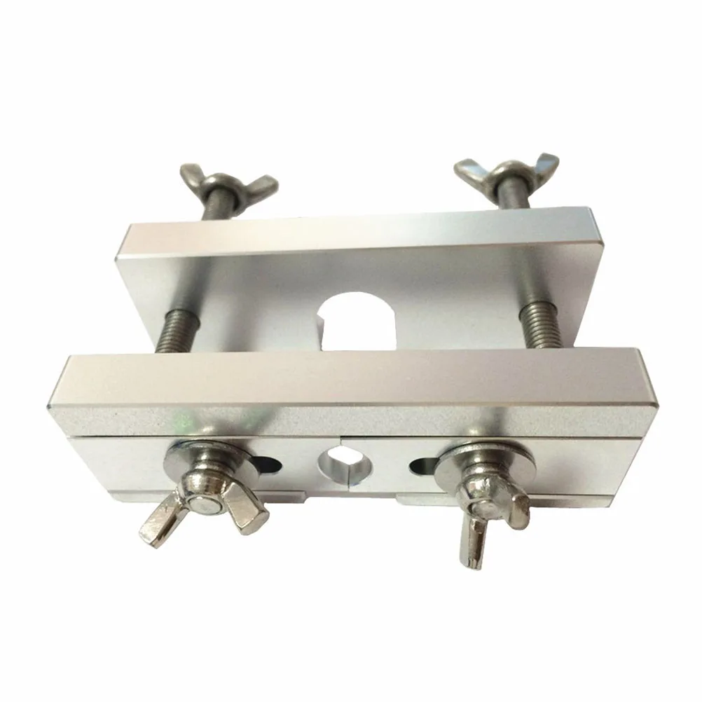 1 pc Mouthpiece Puller Aluminum Alloy Repair Tool For Trumpet Maintenance Extractor Silver Wind Instrument Accessory Trumpet
1 pc Mouthpiece Puller Aluminum Alloy Repair Tool For Trumpet Maintenance Extractor Silver Wind Instrument Accessory Trumpet