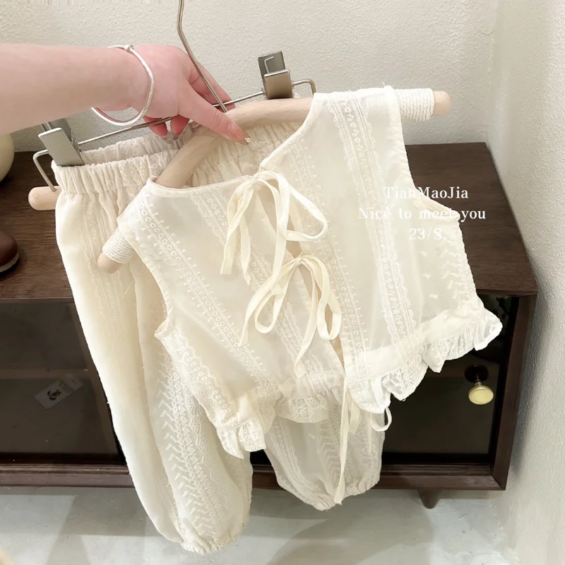 TSTCTB 2023 Girls' Clothing Sets Cute Girl Suit Back Lace-up Sleeveless Blouse + Bloomers Trousers 2Pcs Set Girls Clothes Suit
TSTCTB 2023 Girls' Clothing Sets Cute Girl Suit Back Lace-up Sleeveless Blouse + Bloomers Trousers 2Pcs Set Girls Clothes Suit