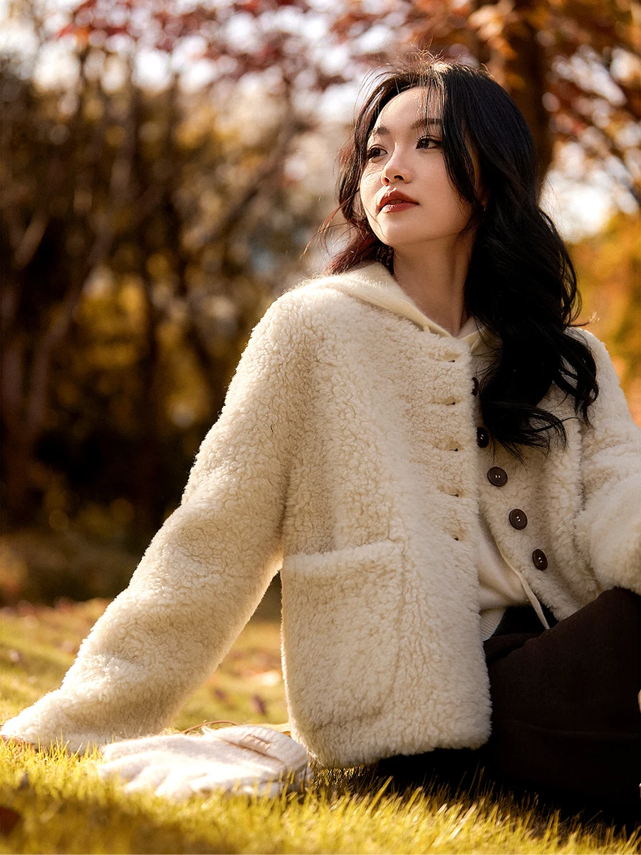 Пальто из мягкой шерсти с ворсом Xiao Han Ge, теплое, для повседневной носки, простое, с длинными рукавами, круглым вырезом, стандартного кроя, производство Китай
Пальто из мягкой шерсти с ворсом Xiao Han Ge, теплое, для повседневной носки, простое, с длинными рукавами, круглым вырезом, стандартного кроя, производство Китай