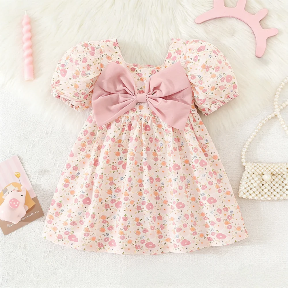 Платье для маленьких девочек, летнее платье с цветочным бантом и короткими рукавами для девочек, очаровательное пляжное платье с бантом для малышей, одежда для маленьких девочек
Платье для маленьких девочек, летнее платье с цветочным бантом и короткими рукавами для девочек, очаровательное пляжное платье с бантом для малышей, одежда для маленьких девочек