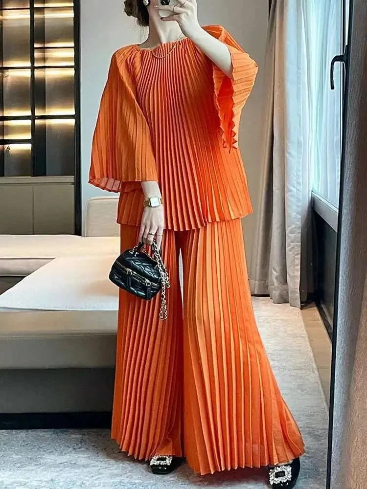 Fashion Pleated Two-piece Set Flared Sleeve Loose Top + Wide Leg Trousers Miyake 2025 Summer New Solid Colour Casual Wear
Fashion Pleated Two-piece Set Flared Sleeve Loose Top + Wide Leg Trousers Miyake 2025 Summer New Solid Colour Casual Wear