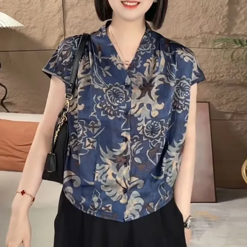 Vintage Printed V-Neck Commuter Blouses Women's Clothing 2025 Summer New Loose Short Sleeve All-match Tops Casual Shirts
Vintage Printed V-Neck Commuter Blouses Women's Clothing 2025 Summer New Loose Short Sleeve All-match Tops Casual Shirts