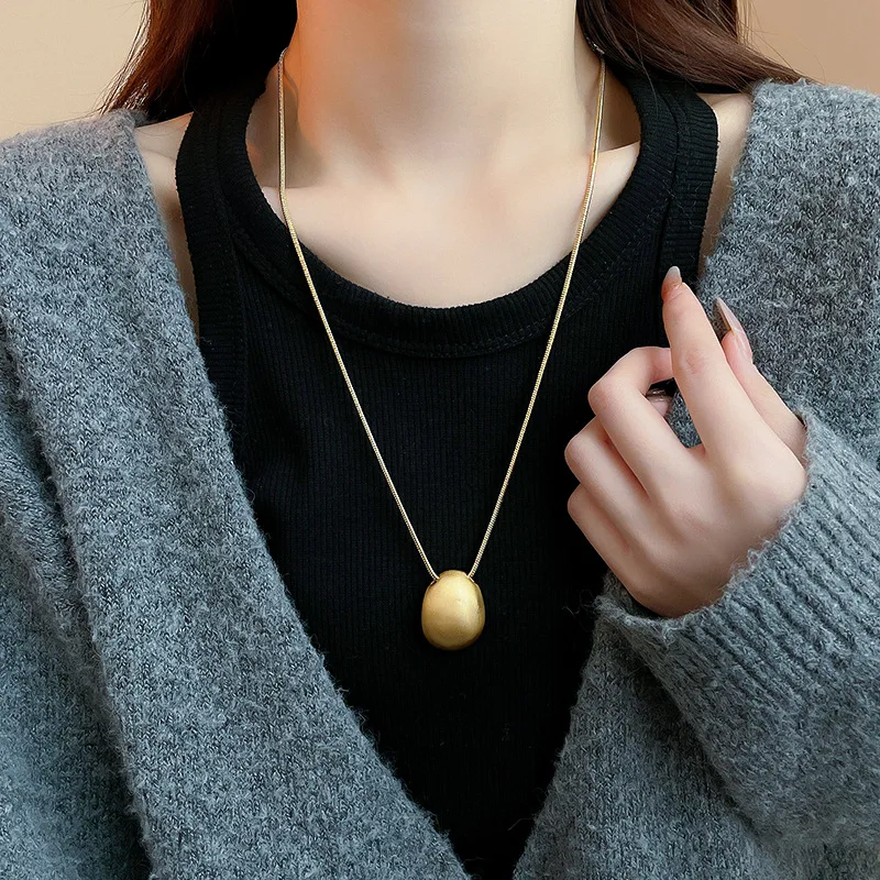 NISHIZAWA Oval Pendant Brushed Necklace Simple Fashion Sweater Chain Niche Long Necklace
NISHIZAWA Oval Pendant Brushed Necklace Simple Fashion Sweater Chain Niche Long Necklace