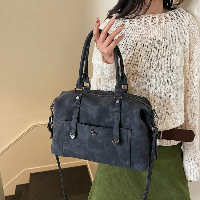 Elegant Diaper Bag Classic Designer Original Retro Square Satchels Textured Handbag For Women Commuter Bag Large Capacity
Elegant Diaper Bag Classic Designer Original Retro Square Satchels Textured Handbag For Women Commuter Bag Large Capacity