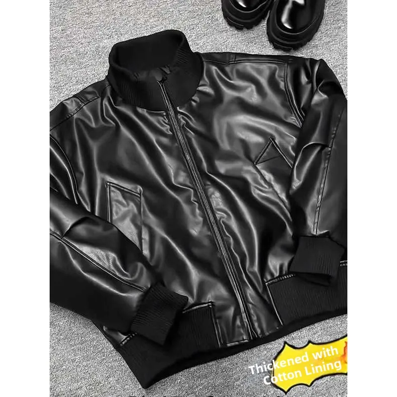 Мужская зимняя куртка-бомбер из искусственной кожи с хлопковым наполнителем, ветрозащитная, в стиле ретро, с воротником-стойкой
Мужская зимняя куртка-бомбер из искусственной кожи с хлопковым наполнителем, ветрозащитная, в стиле ретро, с воротником-стойкой
