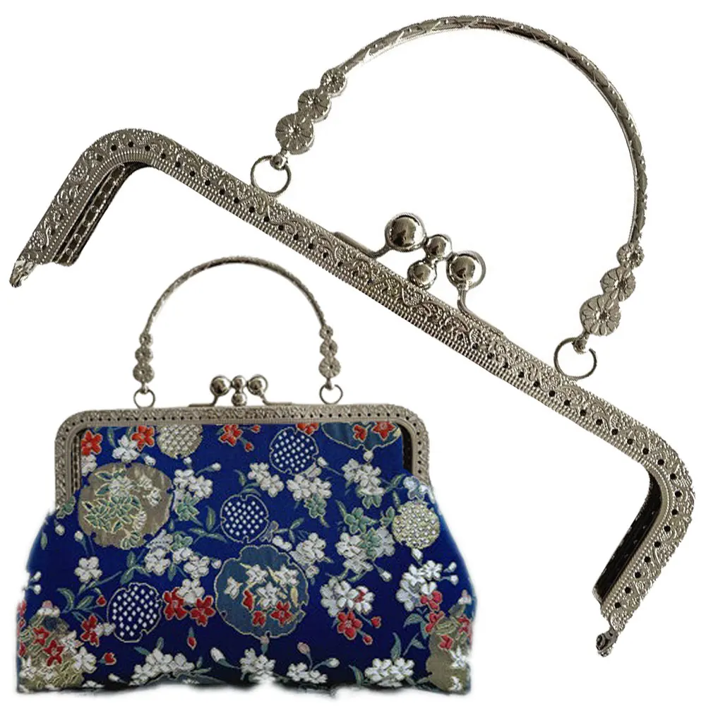 10PCS 20.5cm Double Layer DIY Metal Frame Purse for Clutch Coins Bag Handle Kiss Clasp Lock DIY Bag Handle Making Accessories
10PCS 20.5cm Double Layer DIY Metal Frame Purse for Clutch Coins Bag Handle Kiss Clasp Lock DIY Bag Handle Making Accessories