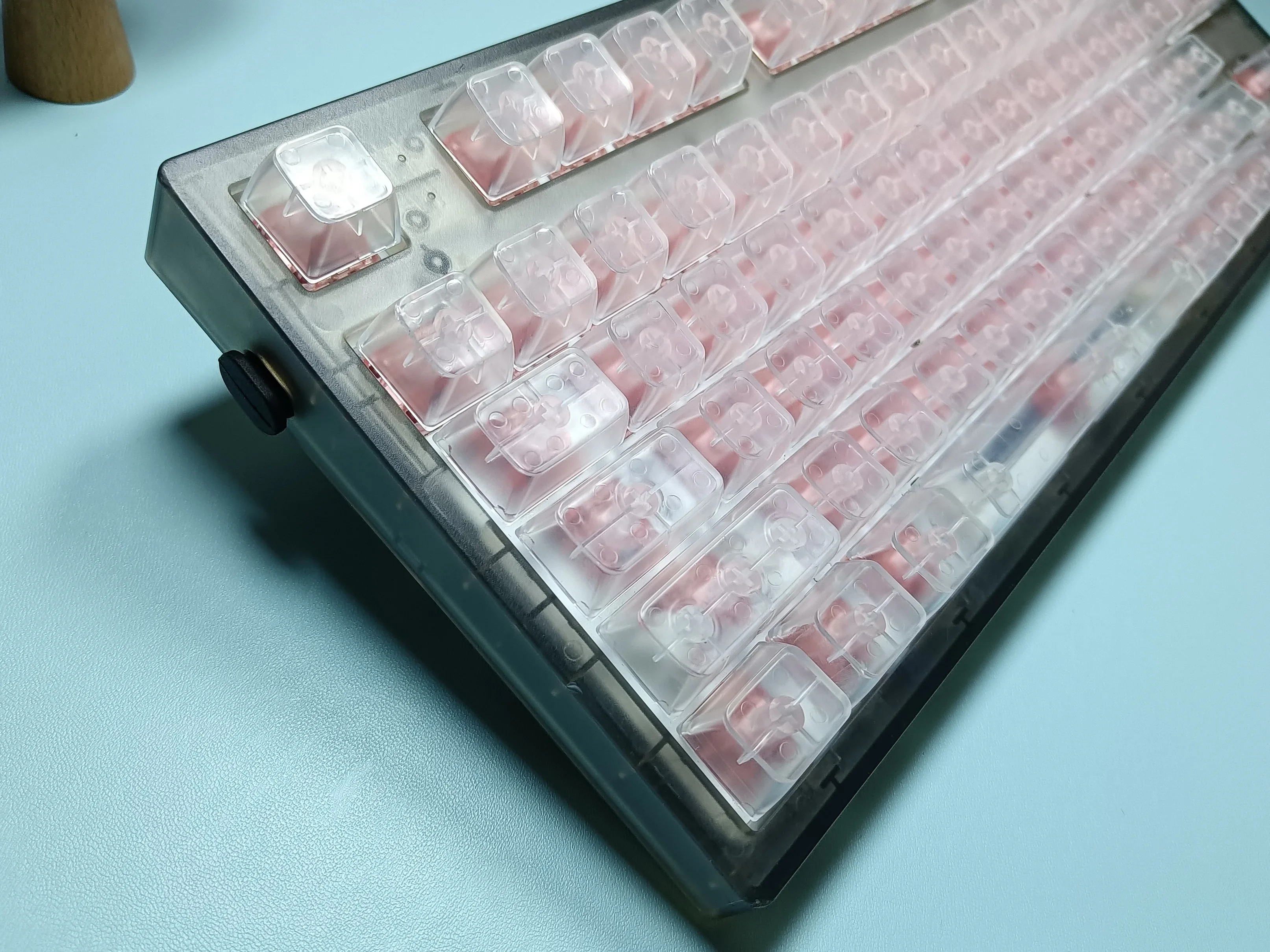 MDA transparent small full set of key caps color box blister compatible 108/104/980/96/87/84/75/68/
MDA transparent small full set of key caps color box blister compatible 108/104/980/96/87/84/75/68/