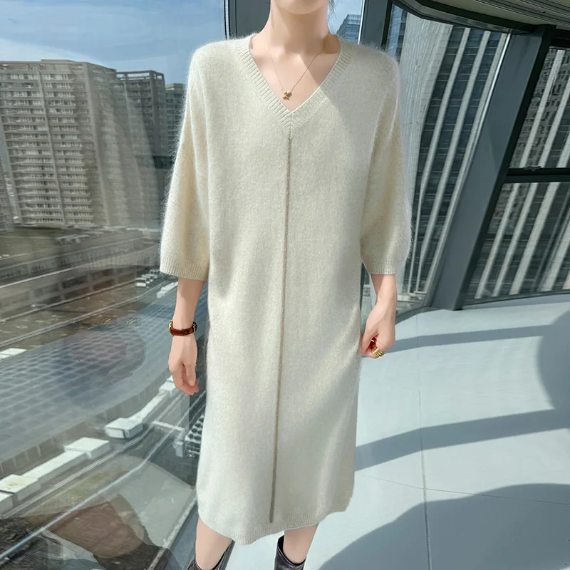 3 colors 100% mink cashmere knitted women's V-neck dress sweater loose and comfortable 2025 new pullover women's long dress
3 colors 100% mink cashmere knitted women's V-neck dress sweater loose and comfortable 2025 new pullover women's long dress