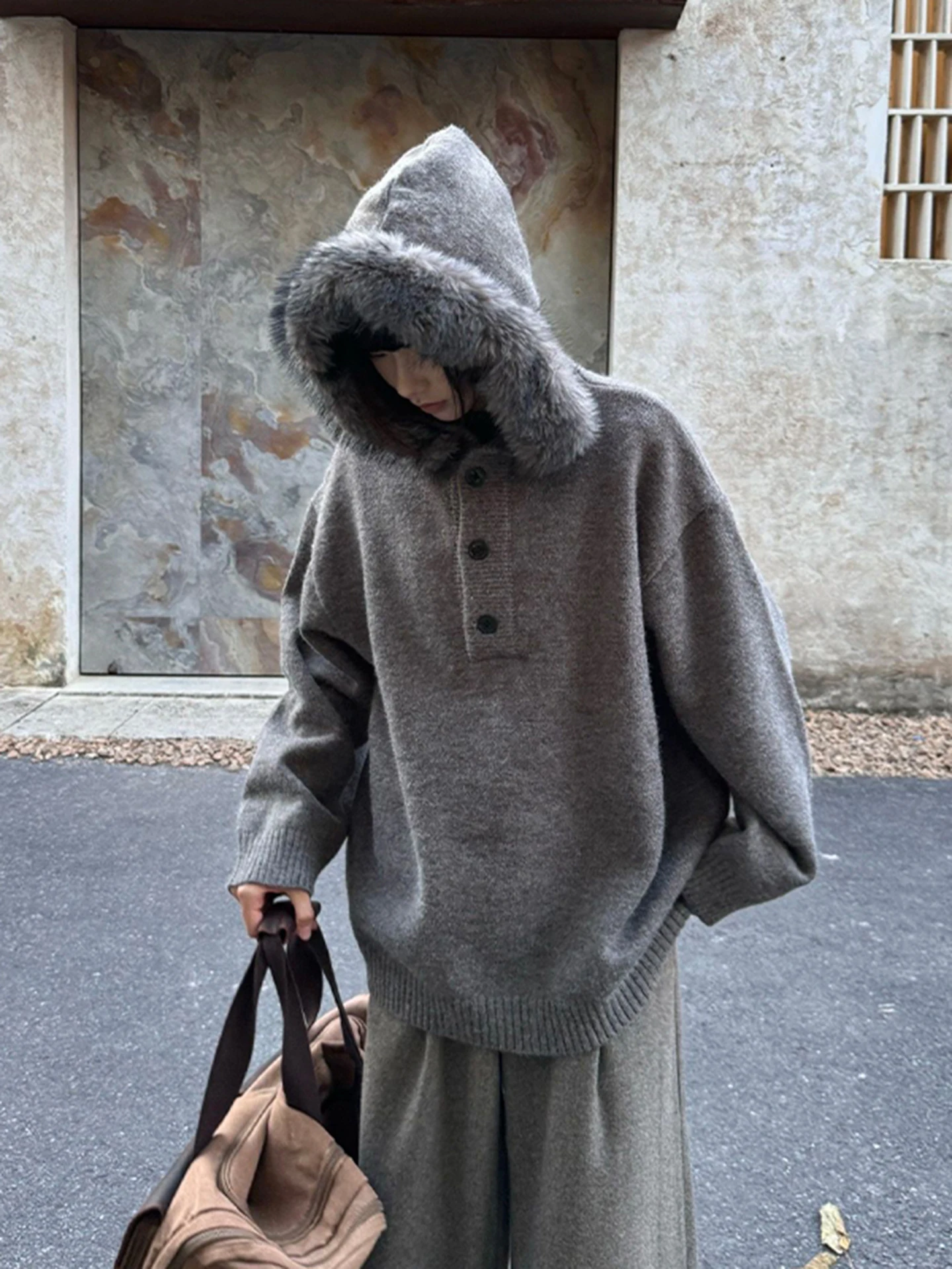 ay Hooded Sweater Men's Winter American Retro Sle Lazy Loose Knitted Coat Large Fur Collar Comfortable Warm Long Sve
ay Hooded Sweater Men's Winter American Retro Sle Lazy Loose Knitted Coat Large Fur Collar Comfortable Warm Long Sve