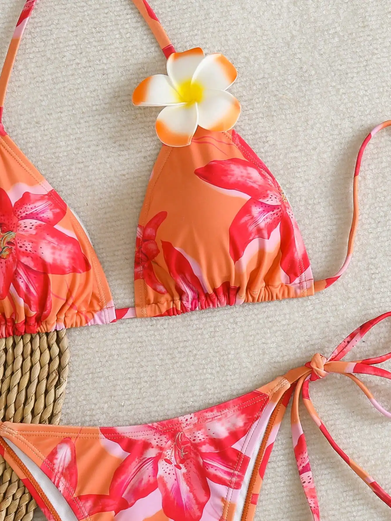 Tropical Floral Print Two Piece Bikini Set For Women Beach Resort Wear
Tropical Floral Print Two Piece Bikini Set For Women Beach Resort Wear