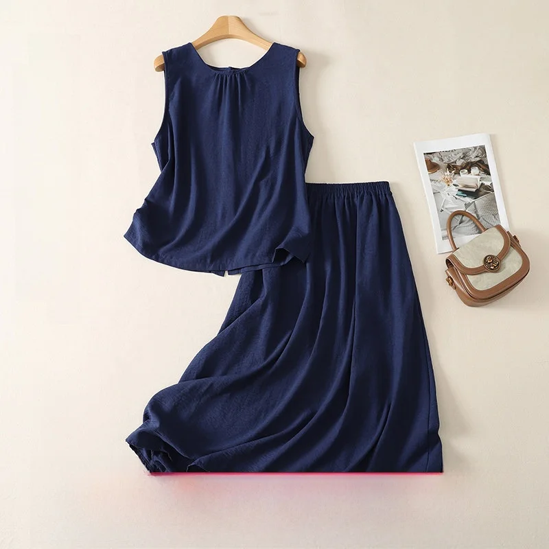 Summer New Style Loose Slimming Blue Vest Top And Bottom Set Thin Cotton Polyester Blend No Sleeve Summer Outfit Two-Piece Set
Summer New Style Loose Slimming Blue Vest Top And Bottom Set Thin Cotton Polyester Blend No Sleeve Summer Outfit Two-Piece Set