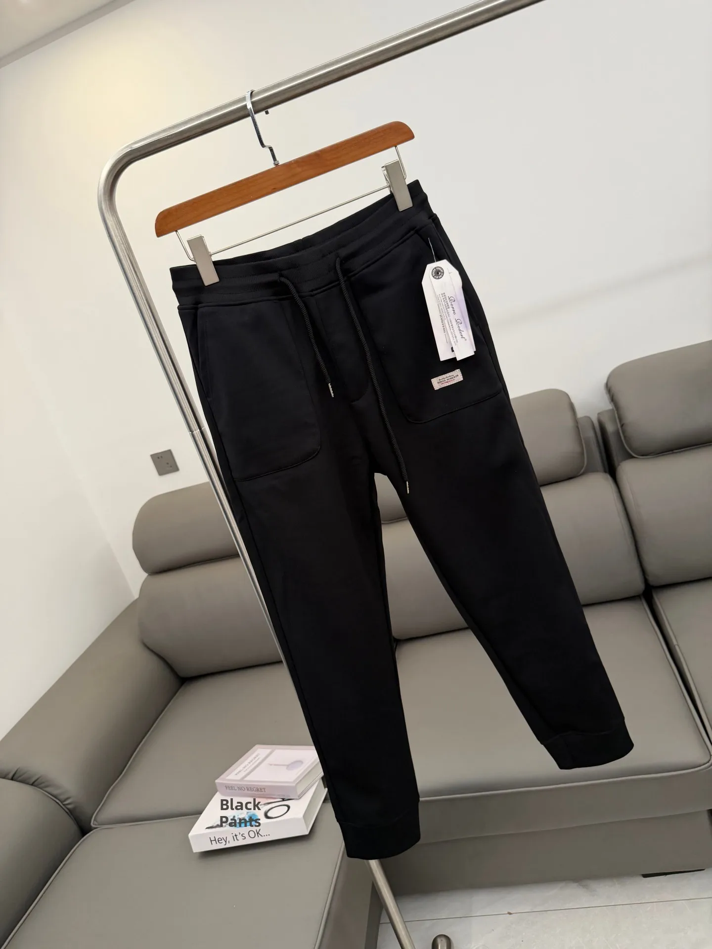 Warm Comfortable Men's Casual Pants Elastic Waist Fce Lined Cuffed All-Match Autumn Winter Leisure Trousers Sweatpants
Warm Comfortable Men's Casual Pants Elastic Waist Fce Lined Cuffed All-Match Autumn Winter Leisure Trousers Sweatpants