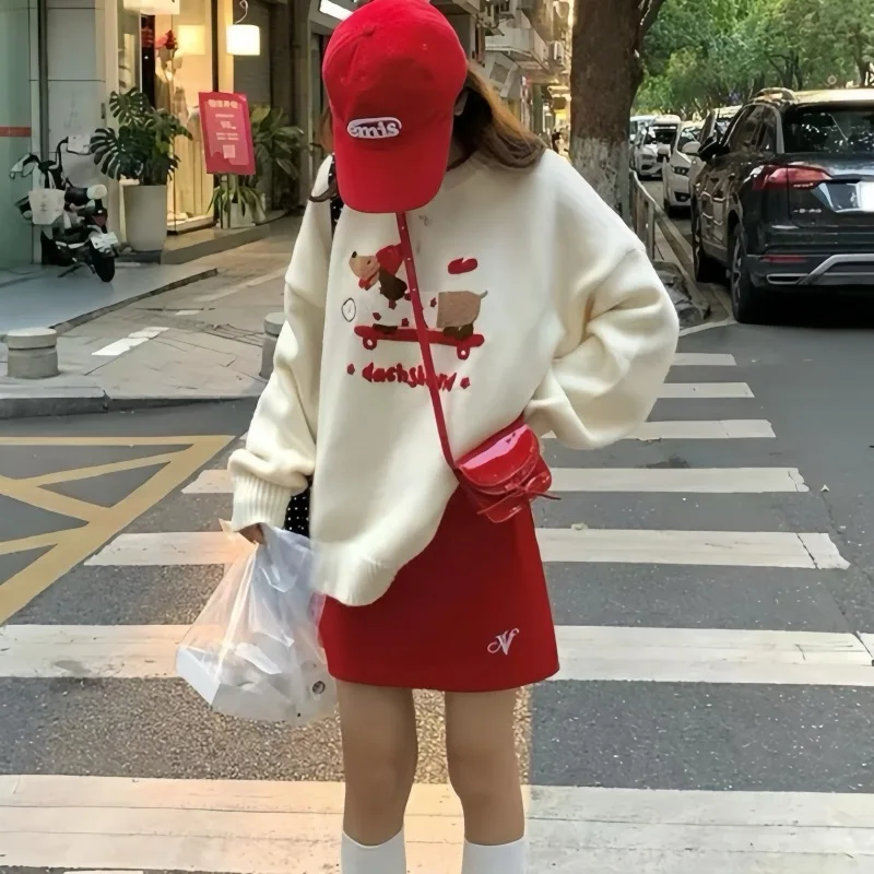 Korean Style Age-reducing Sweet Sweater for Women 2024 Autumn and Winter New Slim Loose Thickened Soft Waxy Sweater Top
Korean Style Age-reducing Sweet Sweater for Women 2024 Autumn and Winter New Slim Loose Thickened Soft Waxy Sweater Top