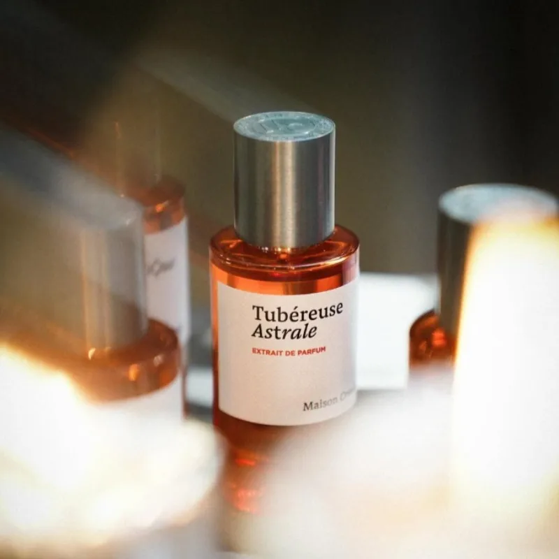 Роскошные духи унисекс 50 мл 100 мл Стойкий элегантный восточный цветочный аромат древесины Мягкий свежий теплый изысканный аромат с шестью уникальными ароматами
Роскошные духи унисекс 50 мл 100 мл Стойкий элегантный восточный цветочный аромат древесины Мягкий свежий теплый изысканный аромат с шестью уникальными ароматами