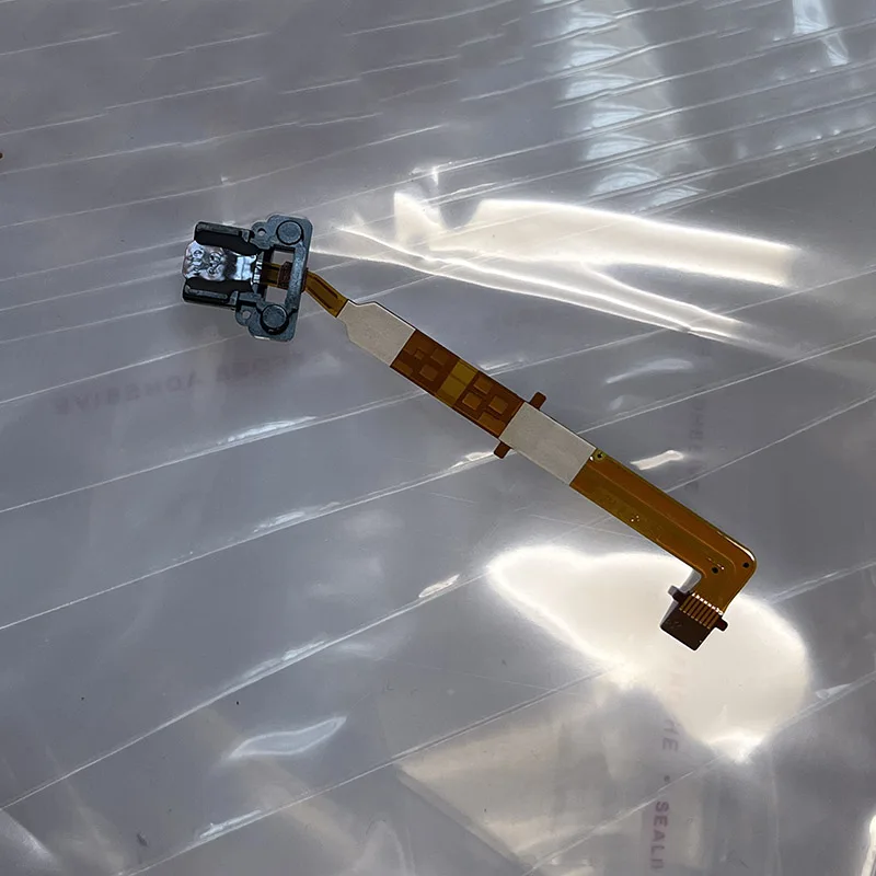 New ZMR focus sensor cable FPC assy repair parts or Sony FE 200-600mm F5.6-6.3 G OSS SEL200600G lens
New ZMR focus sensor cable FPC assy repair parts or Sony FE 200-600mm F5.6-6.3 G OSS SEL200600G lens