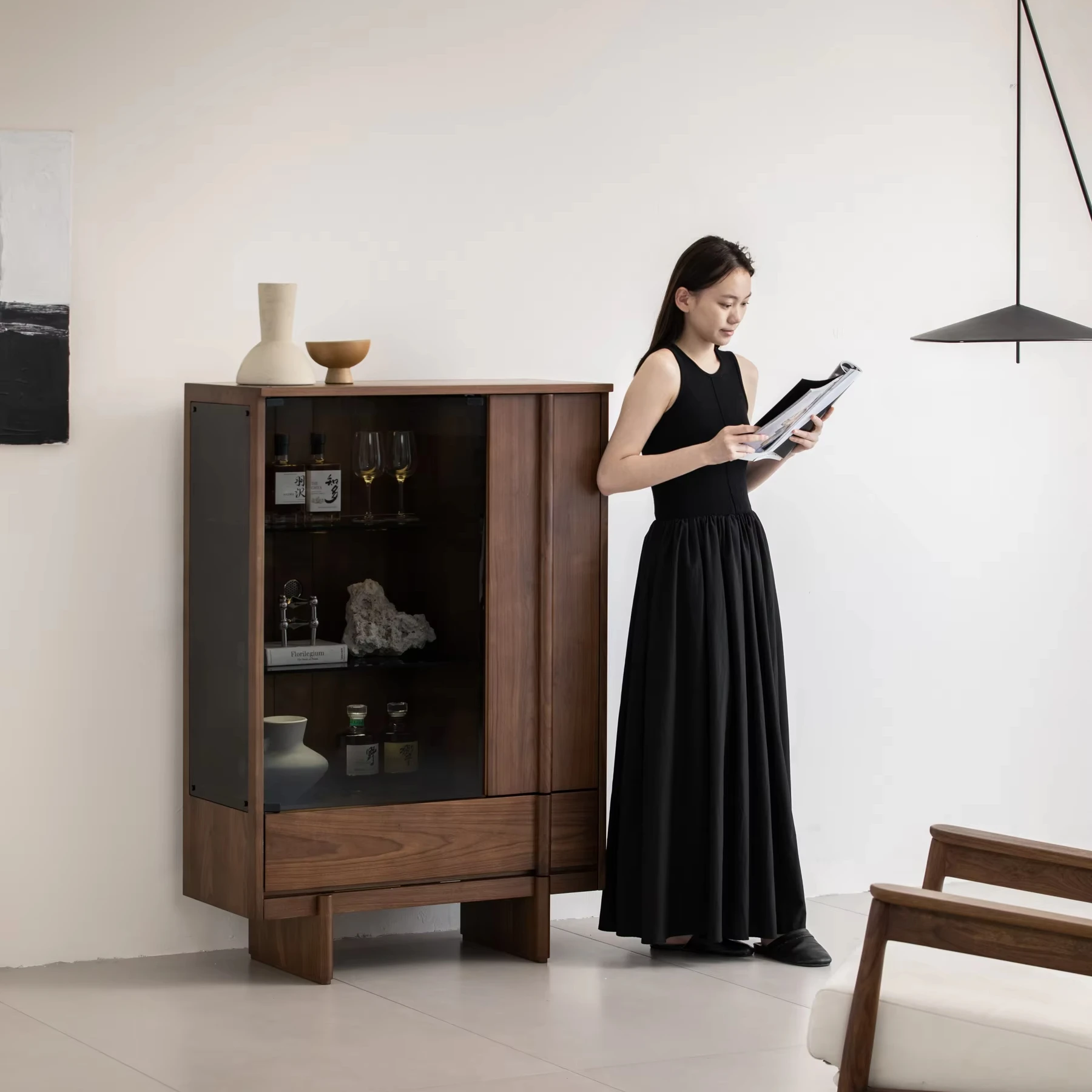 #Manufacturer Wholesale Modern Simple Wooden Frame Dining Cabinet Living Room Wine Cabinet Tea Cabinet Kitchen Storage
#Manufacturer Wholesale Modern Simple Wooden Frame Dining Cabinet Living Room Wine Cabinet Tea Cabinet Kitchen Storage