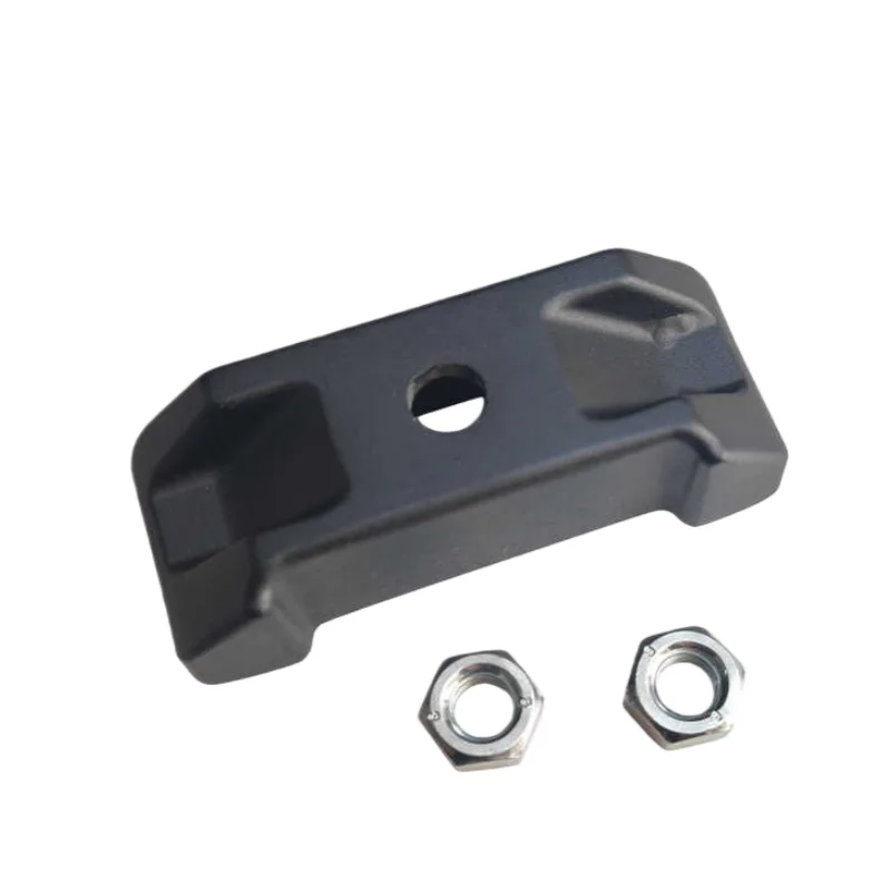 For cfmoto motorcycle accessories CF400-6 450SR 450NK chain adjuster baffle adjustment block rear cover nut
For cfmoto motorcycle accessories CF400-6 450SR 450NK chain adjuster baffle adjustment block rear cover nut