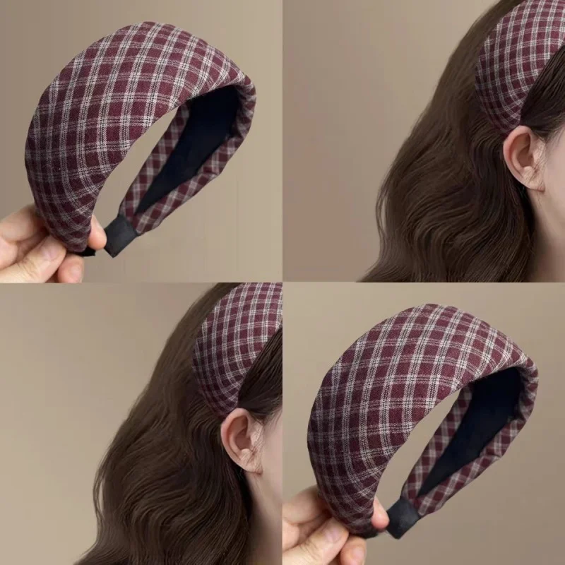 Vintage Plaid Thickened and Widened Headband for Women 2025 New High-End Feel High Skull Top Sponge Headband Autumn Hairband
Vintage Plaid Thickened and Widened Headband for Women 2025 New High-End Feel High Skull Top Sponge Headband Autumn Hairband