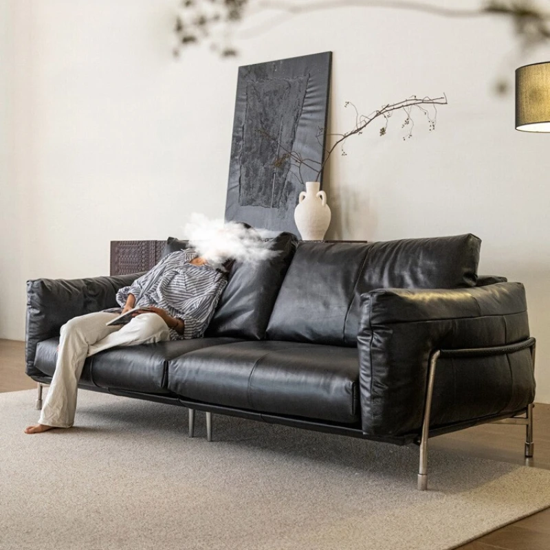 Bauhaus oil wax leather sofa antique small apartment living room home straight row
Bauhaus oil wax leather sofa antique small apartment living room home straight row