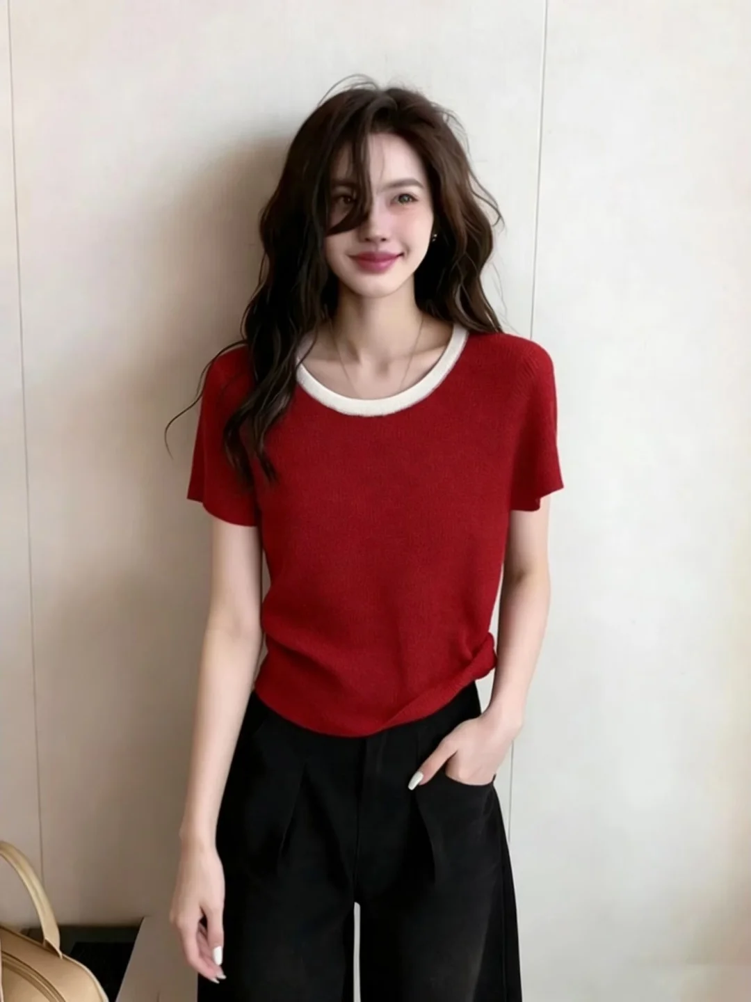 Korean Style round Neck Ice Silk Knitted Short Sleeve T-Shirt Women's Summer Fashion Age Reduction Super Popular Unique Top
Korean Style round Neck Ice Silk Knitted Short Sleeve T-Shirt Women's Summer Fashion Age Reduction Super Popular Unique Top