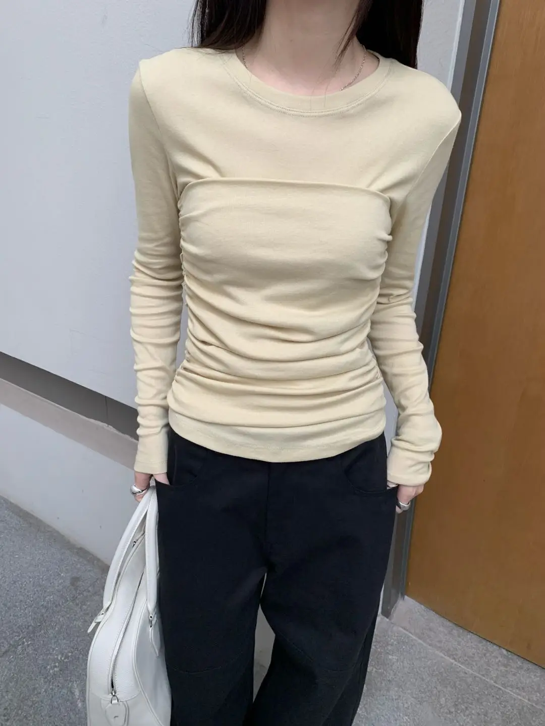 Lilian Arunch Design round Neck Fake Two-Piece Pleated Slim Long Sleeve T-Shirt Women's SS636 Color Commute Style Knitt...
Lilian Arunch Design round Neck Fake Two-Piece Pleated Slim Long Sleeve T-Shirt Women's SS636 Color Commute Style Knitt...