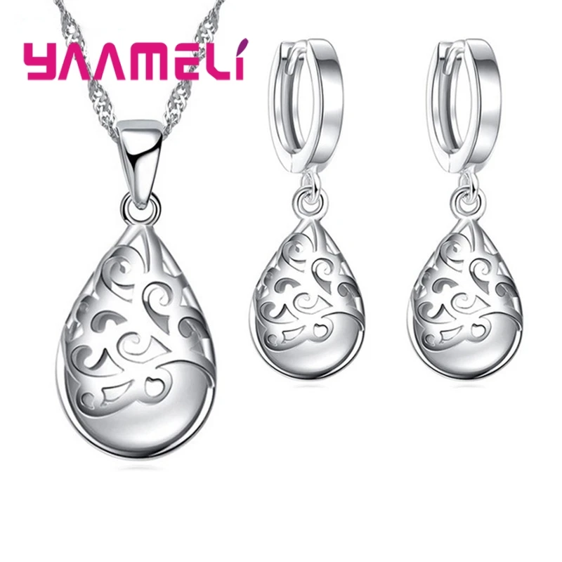 Exquisite Vintage Hollow Waterdrop with Moonstone Opal Stones Pendant Jewelry Sets for Women Girls Birthday Christmas Gift
Exquisite Vintage Hollow Waterdrop with Moonstone Opal Stones Pendant Jewelry Sets for Women Girls Birthday Christmas Gift