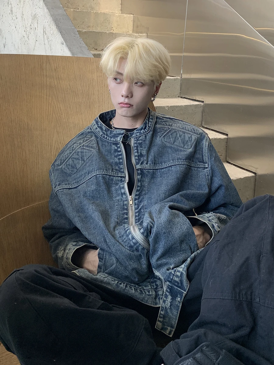 Retro American Style Embossed Denim Jacket for Men Spring Autumn High-End Feeling Machine Shape Jacket Loose Fit Jeans Cloth
Retro American Style Embossed Denim Jacket for Men Spring Autumn High-End Feeling Machine Shape Jacket Loose Fit Jeans Cloth