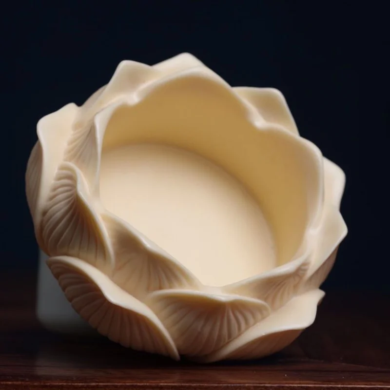 Ivory nut「Lotus Seat」Small Ornaments Home Ornament Living Room Carving Office Desk Surface Panel Auto Wire Incense Holder
Ivory nut「Lotus Seat」Small Ornaments Home Ornament Living Room Carving Office Desk Surface Panel Auto Wire Incense Holder