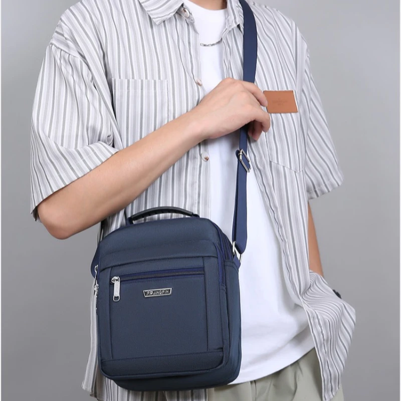 Men's Shoulder Bag Casual Oxford Cloth Ultralight Crossbody Bag Leisure Travel Business Bag
Men's Shoulder Bag Casual Oxford Cloth Ultralight Crossbody Bag Leisure Travel Business Bag