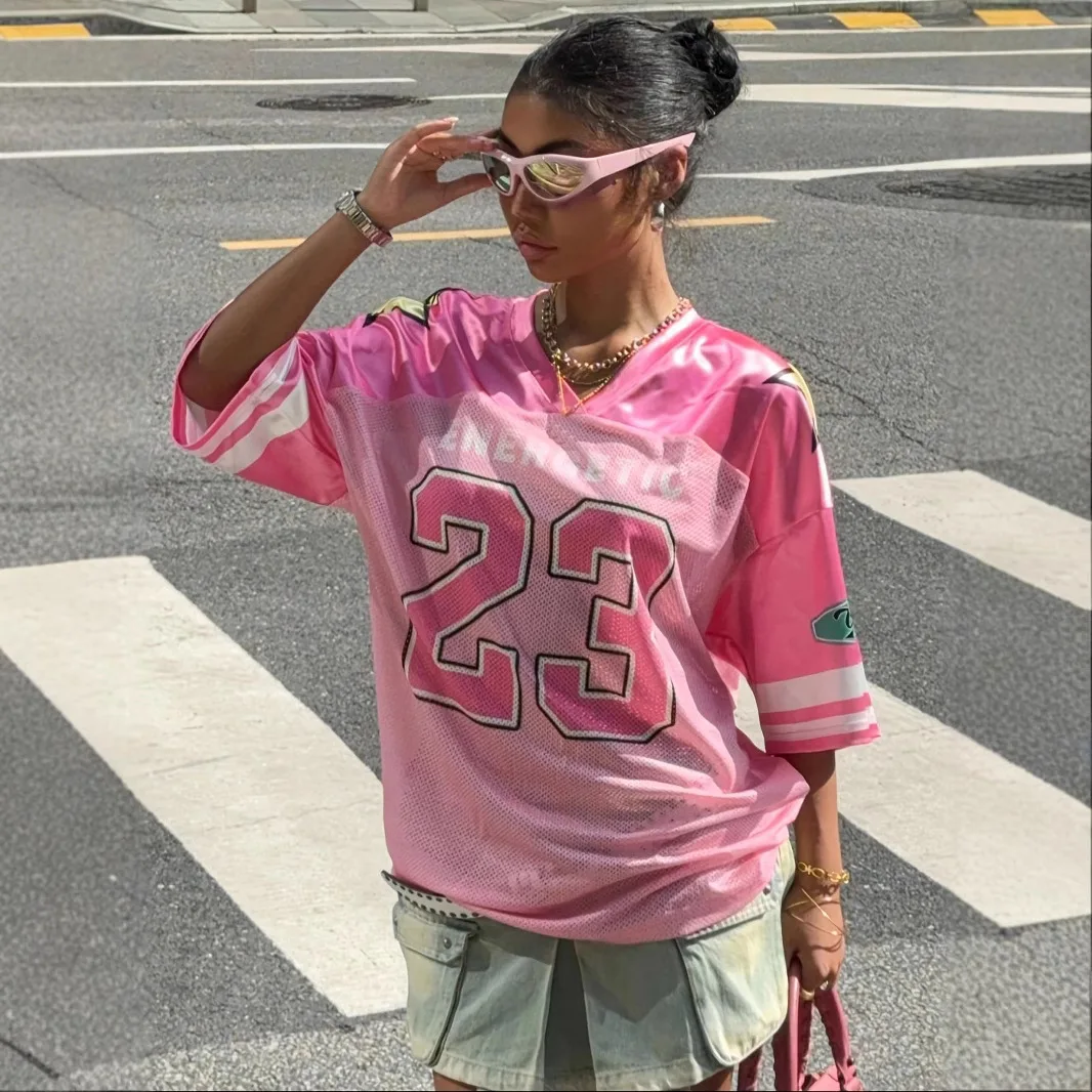 Pink Fashion Y2K Letter Printing T shirt Women V Neck Short Sleeve Loose Top Female Summer New Sporty Streetwear T-shirt 2025
Pink Fashion Y2K Letter Printing T shirt Women V Neck Short Sleeve Loose Top Female Summer New Sporty Streetwear T-shirt 2025
