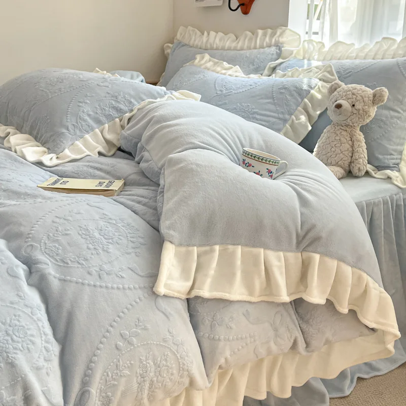 Princess Style Winter Warm Velvet Duvet Cover Set Queen Bedding Set with Quilt Cover Sheet Pillowcase 4pcs Comforter Cover Set
Princess Style Winter Warm Velvet Duvet Cover Set Queen Bedding Set with Quilt Cover Sheet Pillowcase 4pcs Comforter Cover Set