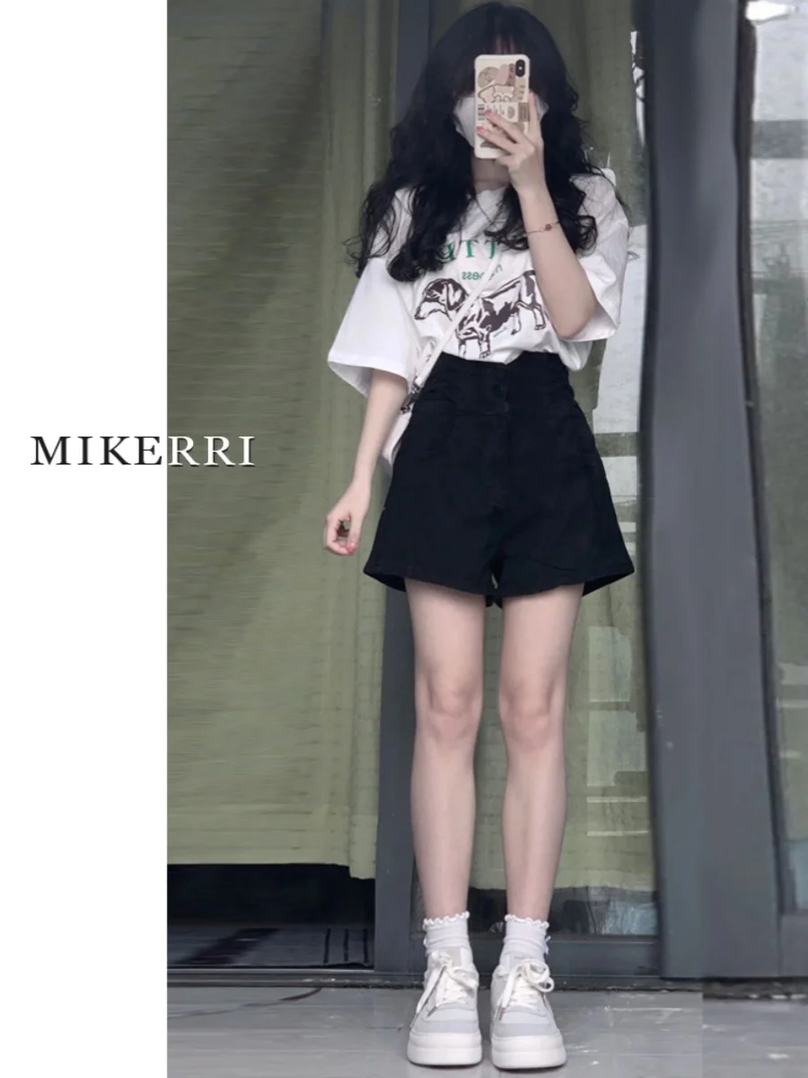 High Waist Wide Leg A-Line Shorts Women's Denim Shorts Spring Summer 2024 New plus Size Conceal Meat Slimming Shorts
High Waist Wide Leg A-Line Shorts Women's Denim Shorts Spring Summer 2024 New plus Size Conceal Meat Slimming Shorts