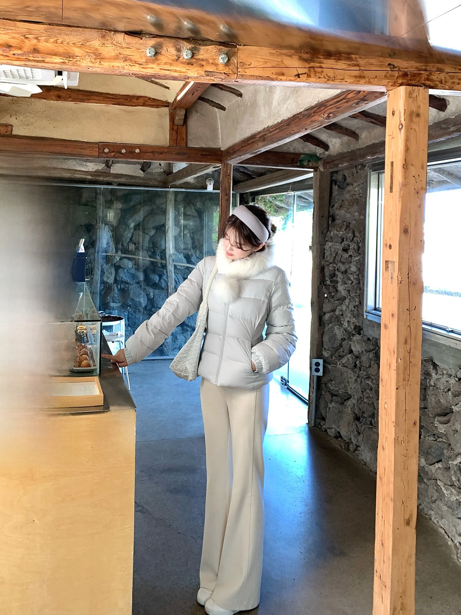 AHY Salt Series ort Puffer Jaet Fur Detachable Lightweight New Arrival Ladies' Nylon Coat Warm Commute Sle 90% down
AHY Salt Series ort Puffer Jaet Fur Detachable Lightweight New Arrival Ladies' Nylon Coat Warm Commute Sle 90% down