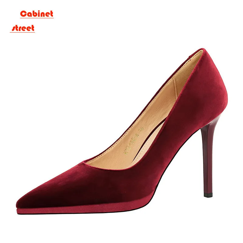 Spring And Autumn Women Pumps Pointed Toe Shallow Flock 11CM Thin Heels Platform Cover Heel Super High Dress Woman Ladies Shoes
Spring And Autumn Women Pumps Pointed Toe Shallow Flock 11CM Thin Heels Platform Cover Heel Super High Dress Woman Ladies Shoes