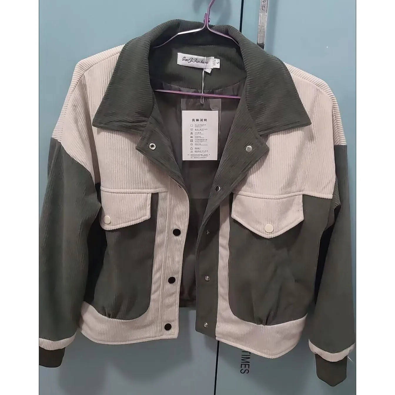 Spring Autumn Ladies Casual Color Blocking Jacket Women Long Sleeved Tops Outwear Korean Female Fashion Stand Collar Loose Coat
Spring Autumn Ladies Casual Color Blocking Jacket Women Long Sleeved Tops Outwear Korean Female Fashion Stand Collar Loose Coat