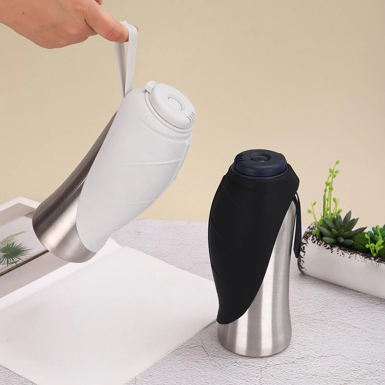 Dog Travel Water Bottle Steel Large Leak Proof Dispenser Travel Dog Bottle Water Dispenser For Kitten Small Medium Large Pet
Dog Travel Water Bottle Steel Large Leak Proof Dispenser Travel Dog Bottle Water Dispenser For Kitten Small Medium Large Pet