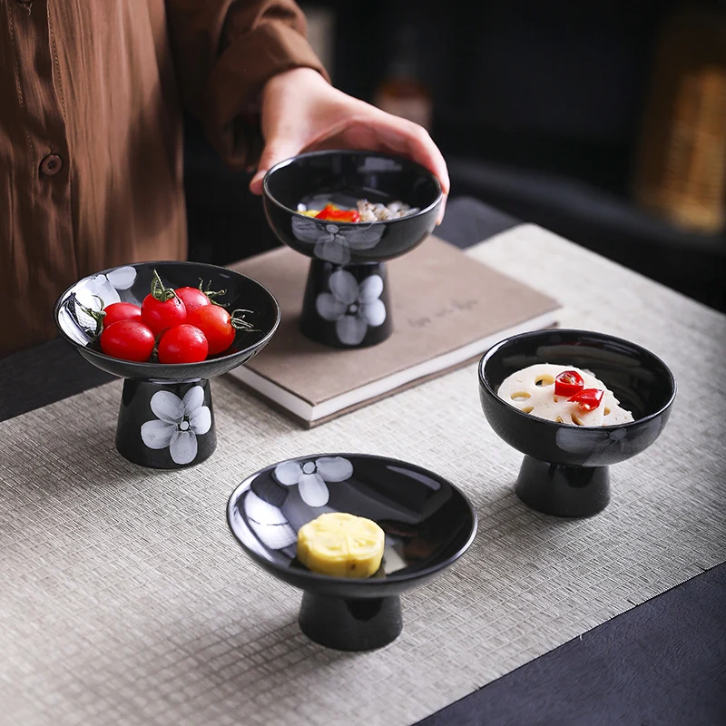 Creative Black Bowl Mist Flower Dessert Bowl Small niche retro ice cream cups Home handmade art high footed ceramic tableware
Creative Black Bowl Mist Flower Dessert Bowl Small niche retro ice cream cups Home handmade art high footed ceramic tableware